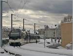 The CEV MVR SURF ABeh 2/6 7506  on the way to the Les Pléiades by Blonay.