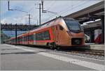 A SOB  Treno Gottardo  on the way to Locarno by his stop in Bellinzona.