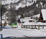 The ASD Bt 431 and BDe 4/4 404 is arriving at the les Diablerets Station.