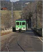 The TPC ASD BDe 4/4 403, Bt and BDe 4/4 402 are leaving Les Plaches on the way to Le Sépey (and later to les Diablerets).