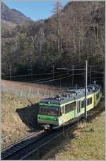 Krótko przed odjazdem, TPC Beh 4/8 592 jest w drodze do Les Diablerets.

27 stycznia 2024