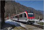 A YSteC TRAVYS local train by his stop in Six Fontaines.