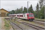 The TRAVYS Domino wiht the RBDe 560 385-7 (RBDe 560 DO TR 94 85 7 560 385-7 CH-TVYS) on the way form Le Brassus to Vallorbe in Le Pont.