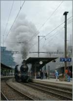 he SBB A 3/5 is leaving Olten. 
25.06.2011