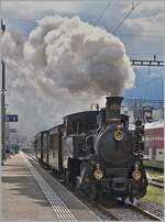 The BDB (ex SBB) Brünigbahn GH 3/3 1068 is leaving Meiringen on the way to Brünig Hasliberg.