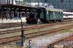 With one 1st Class coach, SLM-1 shuttles on 26 May 2019 the many visitors between the station of Brugg AG and the SBB works nearby for the Open Weekend of Verein Mikado 1244. The handle in the foreground of this picture is used to operate the switches when need arises.