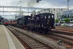 On 25 May 2019 JS-35 and SCB-196 have brought an extra train into Brugg AG. THe steam locos have run round and put themselves again in front of the train for the last km to the depot of Verein Mikado 1244.
