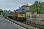 The D 1662 (Class 52) Western Courier by the Swanage Diesel Gala by the stop in Corfe Castle.