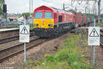 Ely, DB Schenker Class 66 No. 66020 with a Containertrain for Felixstow. 2017,05,18