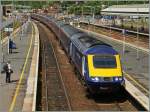 The First Gerat Western Service 1157 from Paddington to Penzance is arriving at Exeter St David. 
11.05.2014