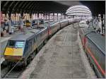 A Class 91 with a GNER fast service to London in York.
30.03.2006