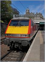 The Virgin Trains East Coast Class 91 (91104) in Edingburgh Waverley.