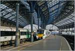 A new Class 700 700138) is arriving at Brighton.