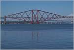 The middle part of the Forth Bridge, in the background on the left the village Dalmeny. 
03.05.2017