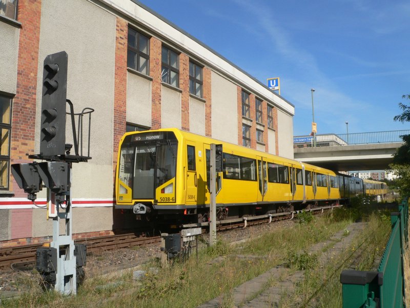 U-Bahn Class H in Louis-Lewin-Strae, 2009-09-19