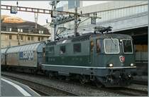 One of the last green SBB Re 4/4 II: The Re 4/4 II 11309 in Lausanne.
24.05.2011