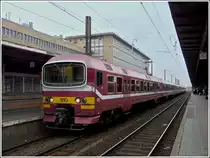 AM 86 triple unit photographed in Bruxelles Midi on March 7th, 2008. 