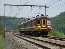 AM 62-63 N�174 running between Verviers-Central and Li�ge-Palais past Les Mazures (Pepinster) in May 2010.