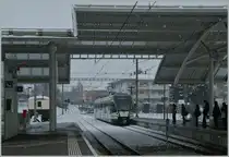 A RBe 4/8 on the way to Lausanne Flon is arriving at Cheseaux.
31.01.2012