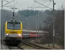 3016 is hauling the IR 117 Liers - Luxembourg City through Enscherange on January 28th, 2008.