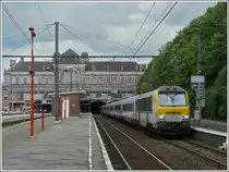 HLE 1354 is heading the IC 537 Eupen - Oostende in Verviers Central on July 12th, 2008.