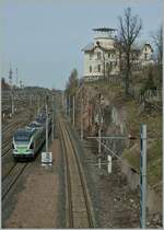 A VR Sm5 is approching Helsinki. 
30.04.2012