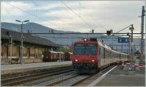 A  TILO  NPZ to Delle is arriving at Delmont.
18.10.2012
