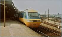 Britisch Rail HST 125 N� 43 191 by the stop in York.
20.06.1984