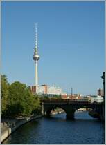 The Berliner S-Bahn between Alexanderplatz and Friedrichstrasse. 16.09.2012