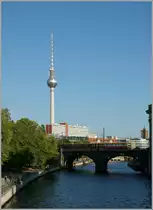 The Berliner S-Bahn between Alexanderplatz and Friedrichstrasse. 16.09.2012
