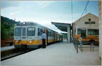 A FGV local train to Denia in Calp (Calpe).
(analog picture)
 
Mai 1993


