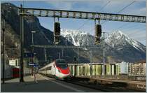 SBB ETR 610  on the way to Geneva in Martigny.
27.01.2013