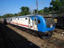  

S10 DMU doing a local turn awaiting clearance on the main line. picture was taken on 26th Oct 2013.