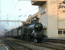 In the early morning time the A 3/5 is arriving in Lausanne.
16.11.2008