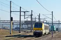 . HLE 1321 is heading a goods train in Belval Universit� on January 31st, 2014.