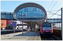 . 4013 is entering into the station Belval Universit� on January 31st, 2014.