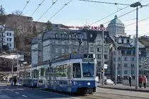 . The Tram 2000 N� 2070 is running on the Bahnhofbr�cke in Z�rich on December 27th, 2009.