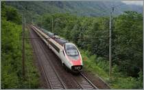 SBB ETR 610 near Varzo (It).
02.07.2014