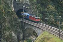 Re 4/4 II is comming out of the Wattinger Tunnel.
10.10.2014
