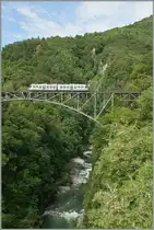 On the Isorno Bridgge by Intagna. 
22. 05.2013