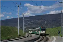 A BAM local train from Bière to Morges is arriving at Ballens.
10.04.2017