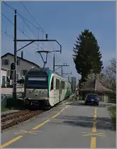 A BAM MBC local train is leaving Apples on the way to L'Isle.
11.04.2017