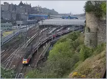 A VirginTrain East Coast HST 125 Class 125 is leaving Edinburg Waverley.
02.05.2017