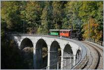 The JS/BAM G 3/3 N° 6 with is local train on the Baie of Clarnes Bredge.15.10.2018
