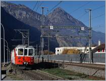 The MC BDeh 4/4 N° 8 on the way to Vernayaz MC by La Bâtiaz.
18.11.2018