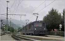 A MOB GDe 4/4 with a Panoramic Train on the way to Montreux by his stop in Chernex.

04.10.2019