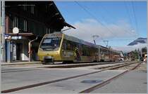 A MOB  Lenker-Pendel  (ABt, Be 4/4 and Bt) in Lenk.

22.10.2019