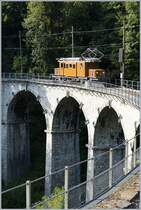 50 years Blonay Chamby Mega Bernina Festival: The Bernina RhB Ge 4/4 182 on the Baie of Clarnes Viadukt by Vers Chez Robert.

15.09.2018