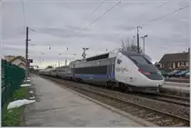 The TGV Lyria 4405 by his stop in Frasne. 

23.11.2019