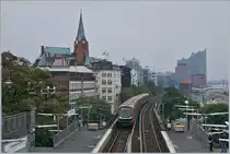 A Hamburg Hochbahn Service bei the Jungfernsteig. 

30.09.2017